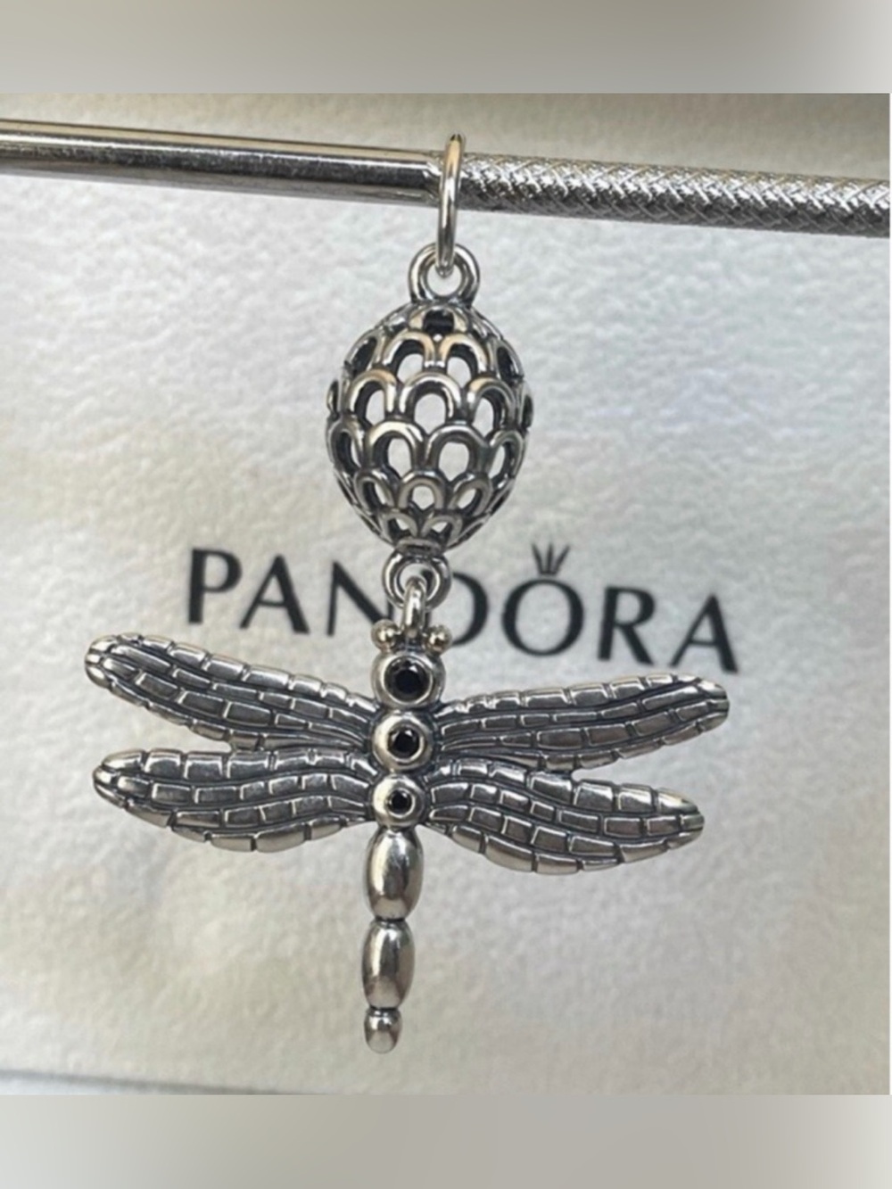 Genuine PANDORA Silver & 14K
Gold~ Black Onyx Dragonfly
Pendant S925 ALE